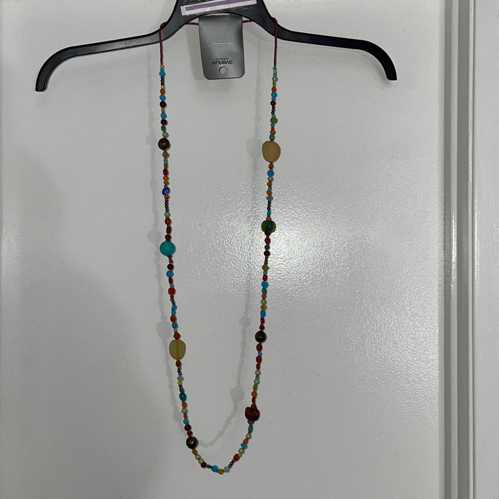 NWT. Multi-Colored Statement Necklace. Avenue.